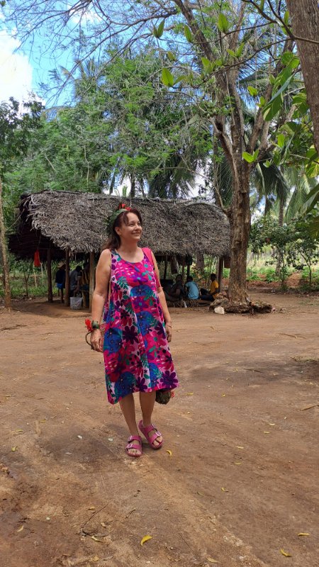 Krune, farma začina, Zanzibar